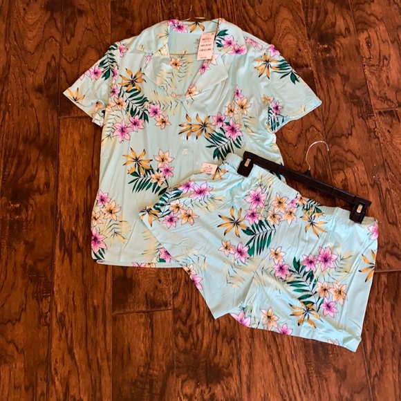 NWT!! INC women’s pajamas size medium - Picture 3 of 9